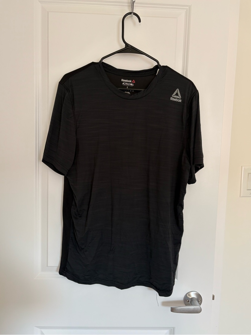 Reebok Black Men’s Athletic Short Sleeve Tee